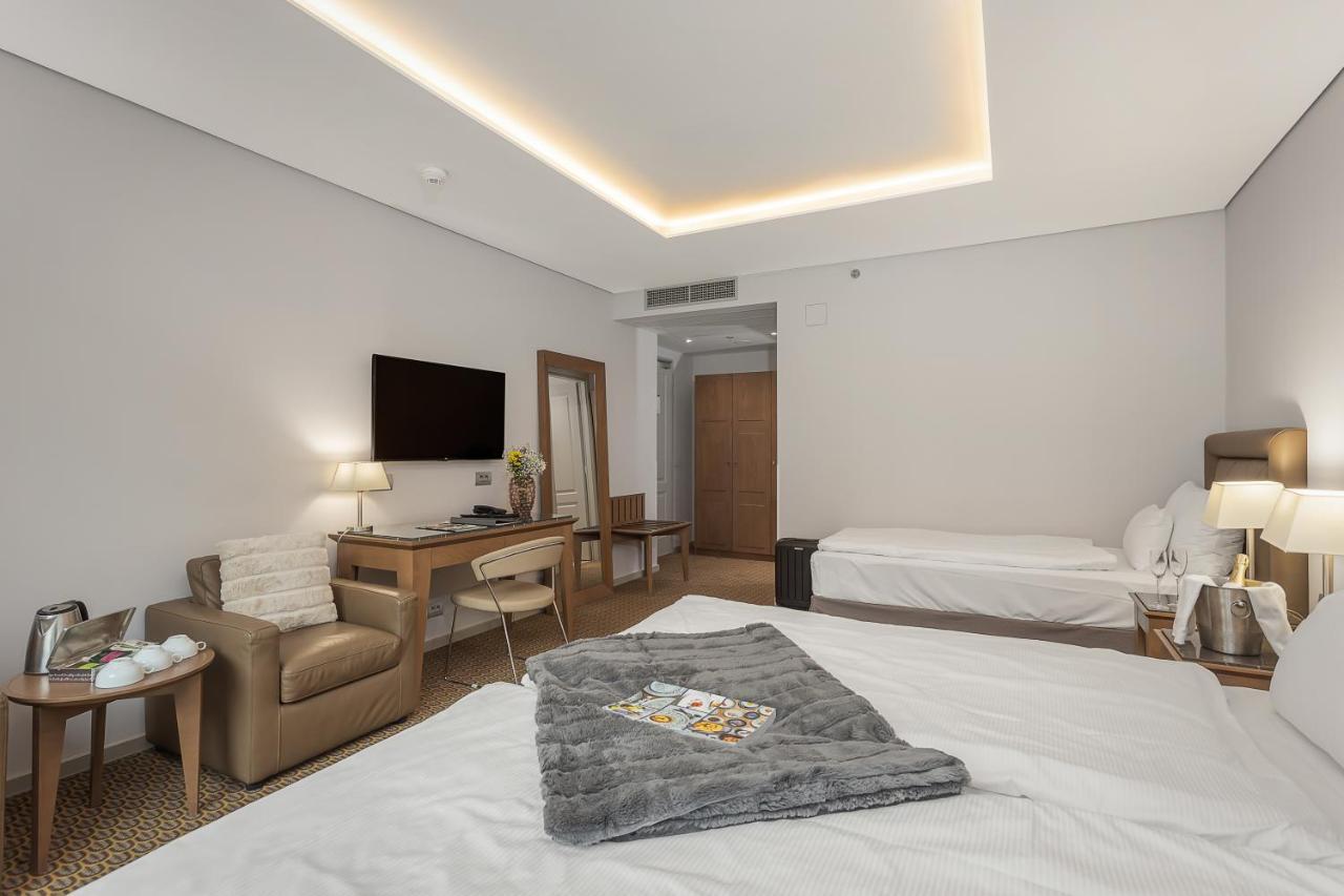 Hotel Royal Praag Buitenkant foto