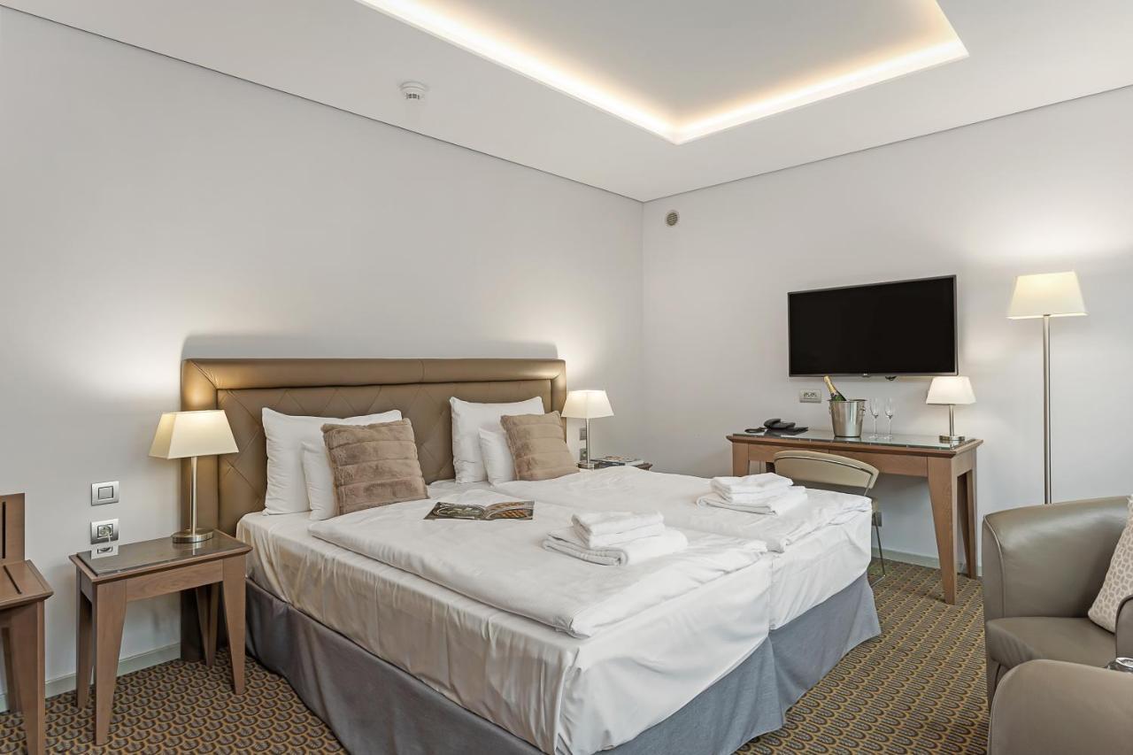 Hotel Royal Praag Buitenkant foto